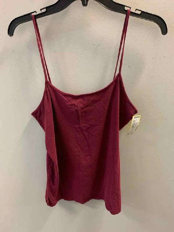 NO BOUNDRIES Tops Size XL MAROON TOP