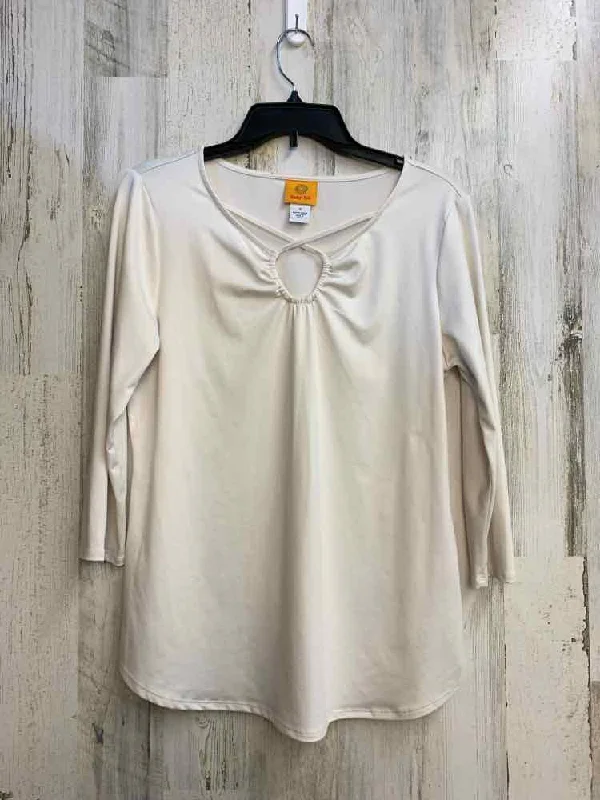 RUBY RD Tops Size S OFF WHITE 3/4 LENGTH TOP