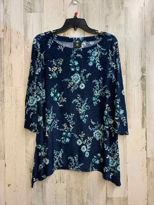 NWT JM COLLECTION Tops Size PXL NAVY/GRN/BLUE Floral 3/4 LENGTH TOP