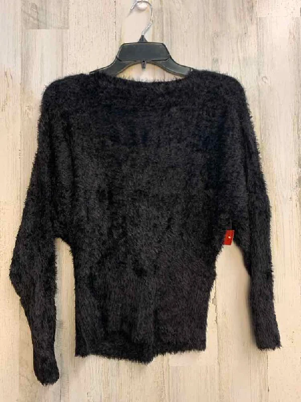 PRE-OWNED VICTORIA Tops Size M Black LONGSLEEVE Sweater/FUZZY SWEATER