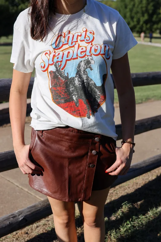 Daydreamer: Chris Stapleton Horse and Canyons Tour Tee in Vintage White