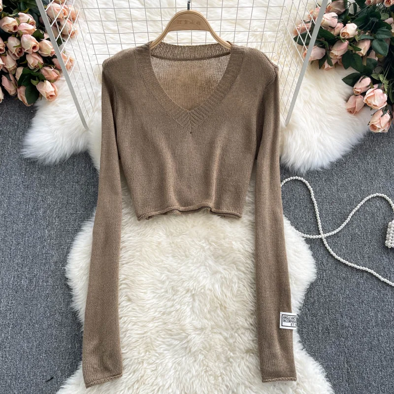 Solid V-neck slim high waist sweater female  1609